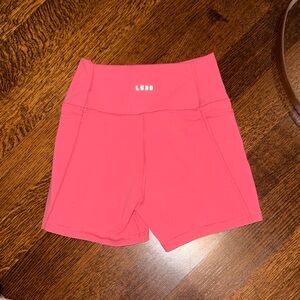 LSKD 4” fusion shorts size M with phone pockets